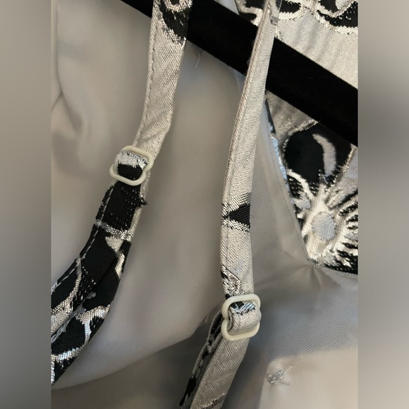 NWT B. Darlin Juniors A Line Dress Sleeveless Shimmering Metallic Silver & Blac - Picture 8 of 9